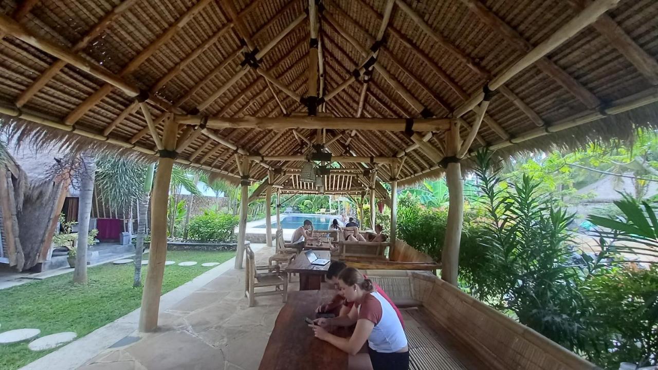 Palm Green Hotel Kuta  Ngoại thất bức ảnh